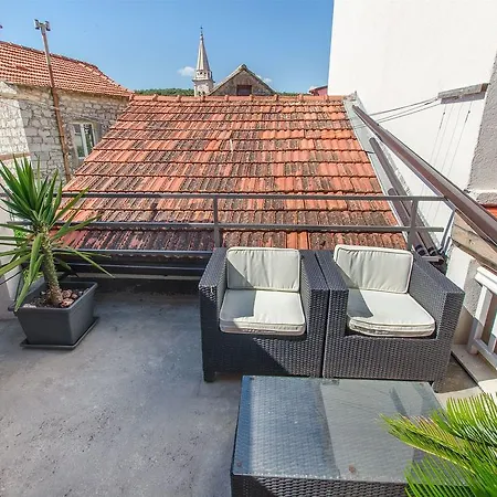 דירה Jaksa ילסה